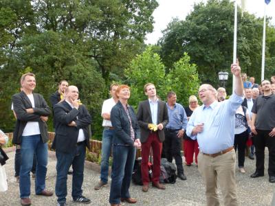 Matthias Maurer instruiert die Politiker Matthias Maurer instruiert die Politiker