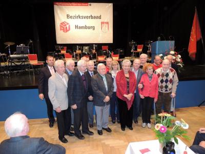 ca. ein Dutzend Jubilare mit 60 Jahren Mitgliedschaft ca. ein Dutzend Jubilare mit 60 Jahren Mitgliedschaft