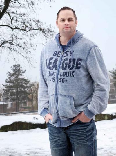Thomas Günther, im Hintergrund Schnee. Thomas Günther, im Hintergrund Schnee.