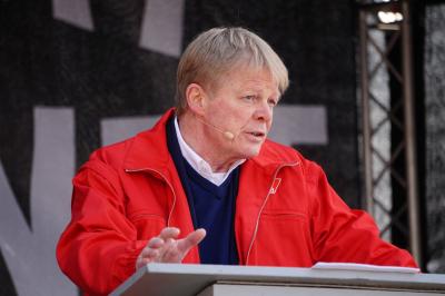 Reiner Hoffmann in der "Bütt" Reiner Hoffmann in der "Bütt"