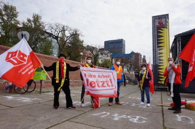 IG BAU-Mitglieder bei der Mai-Kundgebung 2021 IG BAU-Mitglieder bei der Mai-Kundgebung 2021