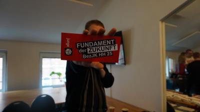 Starke IG BAU-Jugend - das Fundament der Zukunft (Foto: Junge BAU Hamburg). Starke IG BAU-Jugend - das Fundament der Zukunft (Foto: Junge BAU Hamburg).